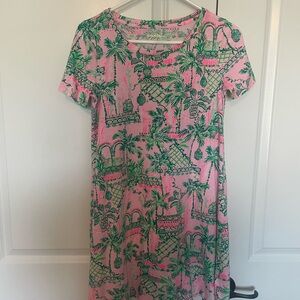 NWOT Lilly Pulitzer Pink and Green Leaf Print Dress